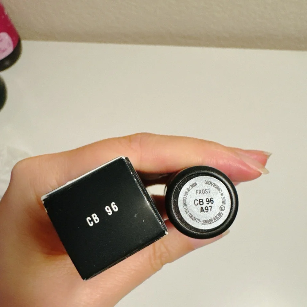 MAC Frost Lipstick in CB 96 ~ Full Size New In Box